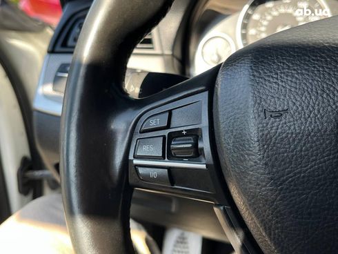 BMW 5 серия 2013 белый - фото 35