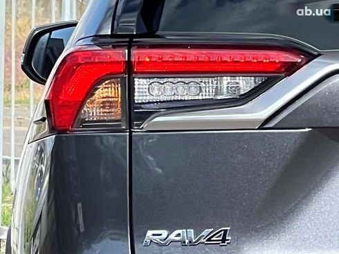 Toyota RAV4 2022 - фото 20