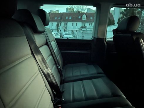 Volkswagen Multivan 2022 - фото 8