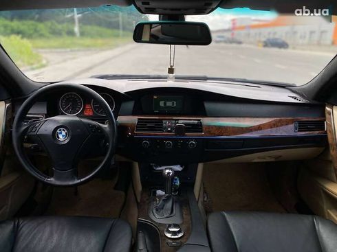 BMW 5 серия 2004 - фото 23