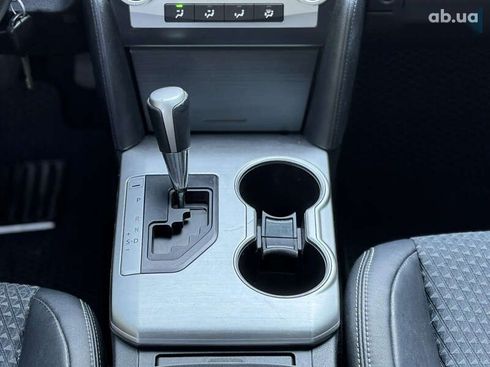 Toyota Camry 2014 - фото 20