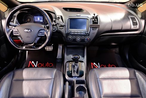 Kia Forte 2017 белый - фото 7