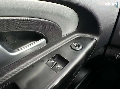 Kia Cee'd 2011 - фото 16