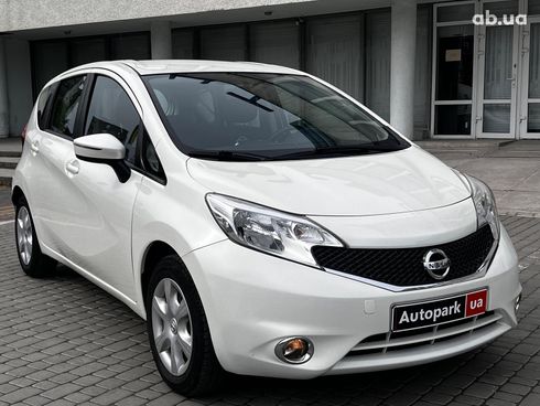 Nissan Note 2016 белый - фото 5
