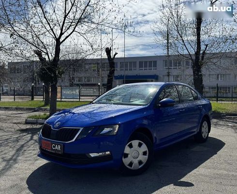 Skoda Octavia 2020 - фото 5