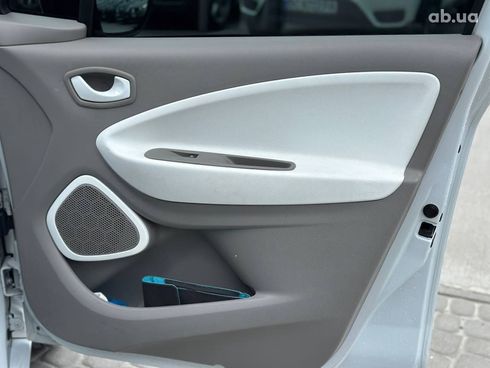 Renault Zoe 2014 белый - фото 28