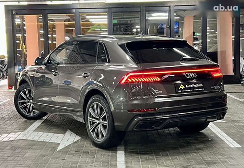 Audi Q8 2019 - фото 11