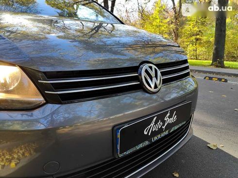 Volkswagen Touran 2015 - фото 29