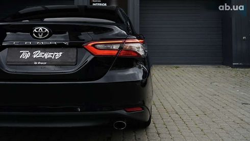 Toyota Camry 2023 - фото 19