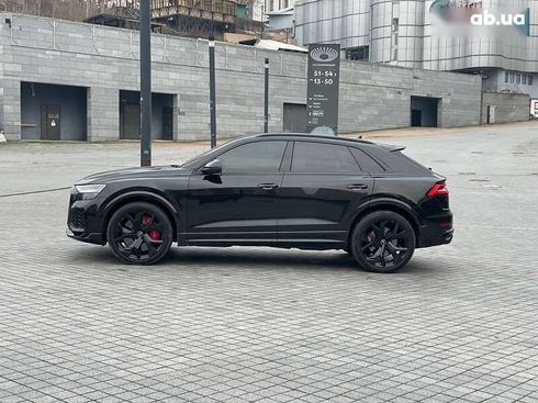 Audi RS Q8 2021 - фото 4