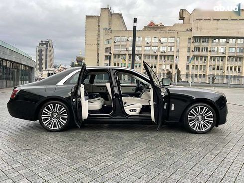 Rolls-Royce Ghost 2021 - фото 29