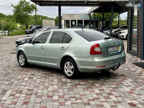 Skoda Octavia 2012 - фото 6