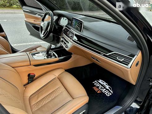 BMW 7 серия 2015 - фото 26