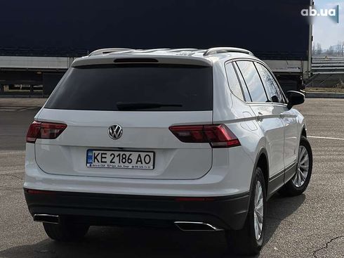 Volkswagen Tiguan 2018 - фото 6