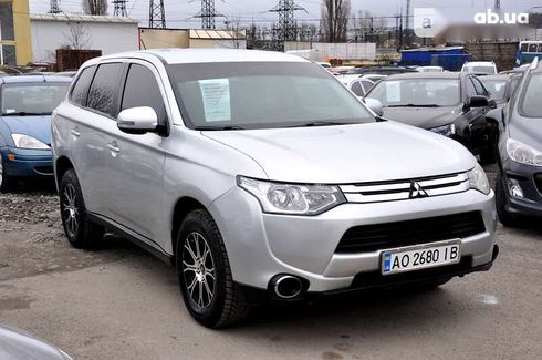 Mitsubishi Outlander 2014 - фото 16