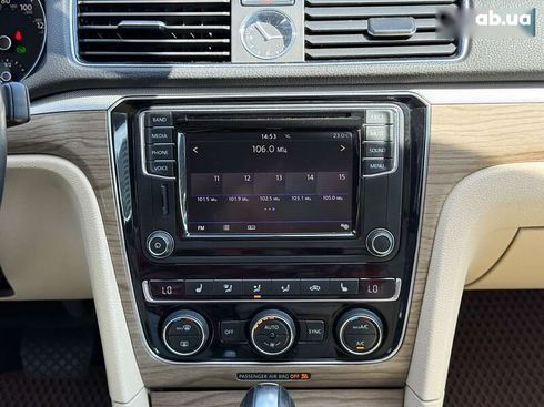 Volkswagen Passat 2017 - фото 11