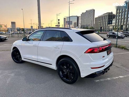 Audi Q8 2023 - фото 10