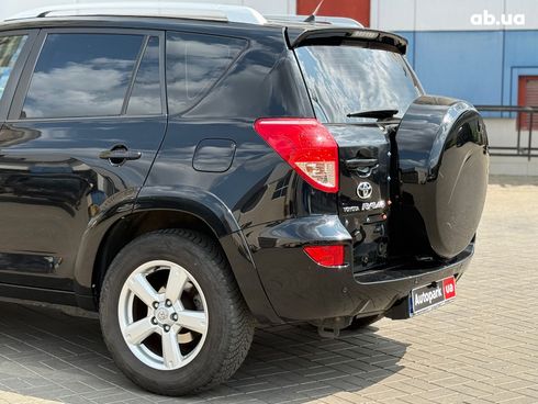 Toyota RAV4 2007 черный - фото 10