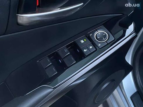 Lexus IS 2021 - фото 14