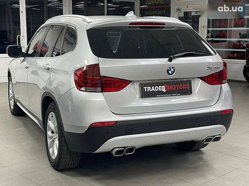 BMW X1 2011 - фото 8