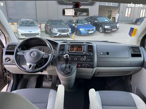 Volkswagen Transporter 2014 коричневый - фото 36