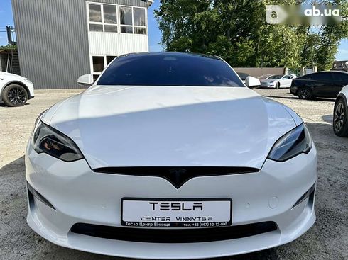 Tesla Model S 2021 - фото 15