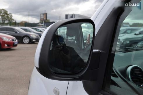 Renault Kangoo 2018 - фото 26
