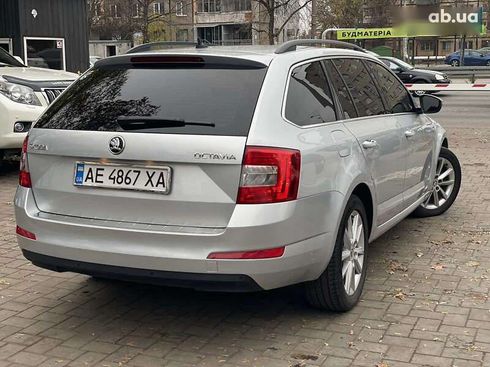 Skoda Superb 2016 - фото 4