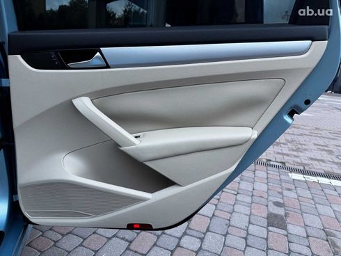 Volkswagen passat b7 2012 синий - фото 31