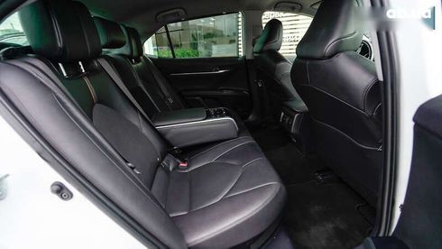 Toyota Camry 2019 - фото 7