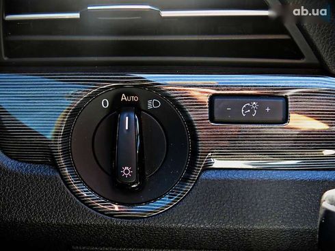 Volkswagen Passat 2021 - фото 13