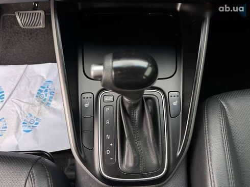 Kia Carens 2013 - фото 11