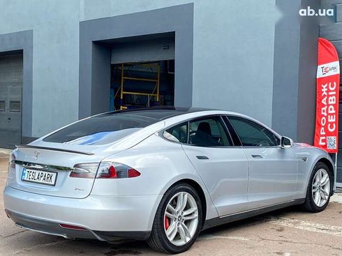 Tesla Model S 2013 - фото 10