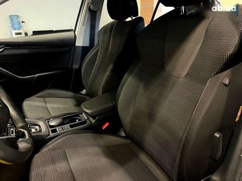 Skoda Octavia 2020 - фото 26