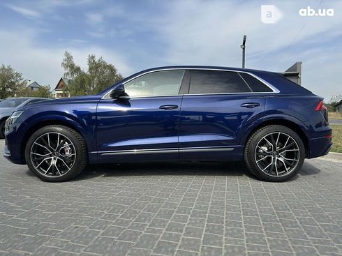 Audi Q8 2020 - фото 11