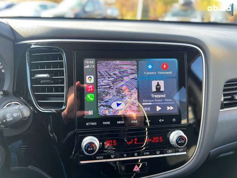 Mitsubishi Outlander 2021 - фото 23