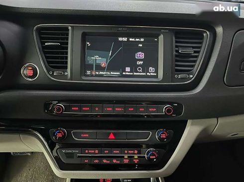 Kia Carnival 2019 - фото 13