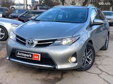 Продаж б/у універсал Toyota Auris - купити на Автобазарі