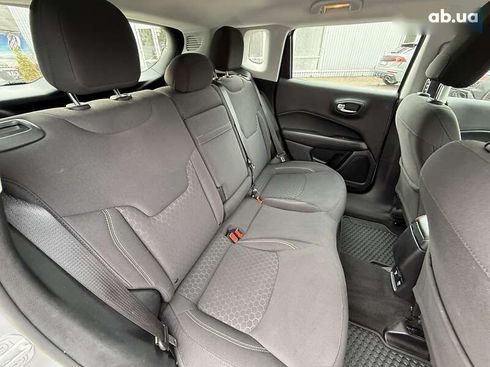 Jeep Compass 2018 - фото 28