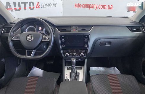 Skoda Octavia 2018 - фото 12
