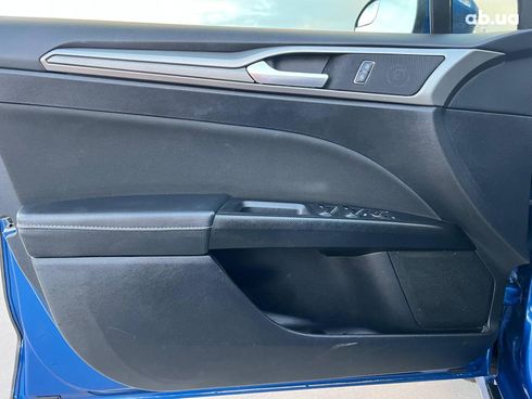 Ford Fusion 2018 синий - фото 15