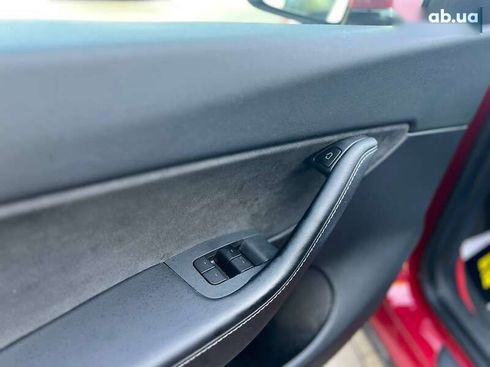Tesla Model Y 2021 - фото 7
