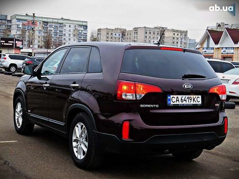 Kia Sorento 2013 - фото 4