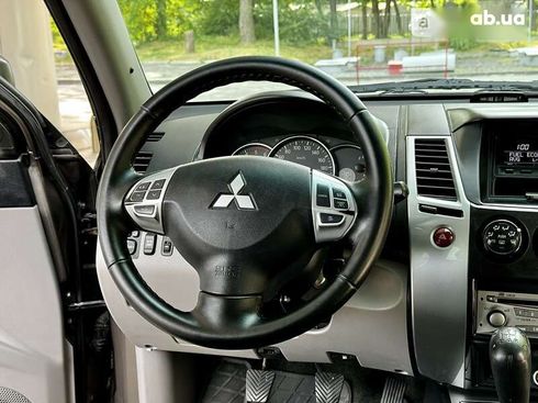 Mitsubishi Pajero Sport 2011 - фото 22