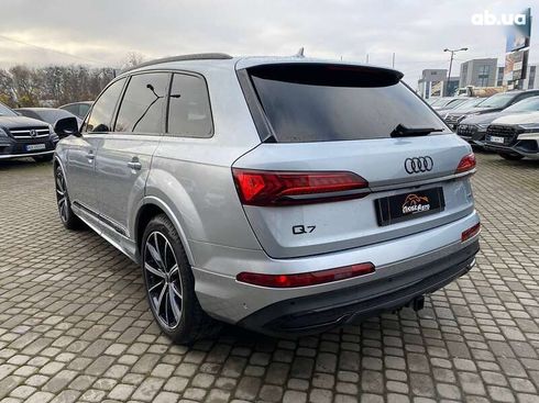 Audi Q7 2023 - фото 5