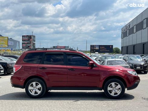 Subaru Forester 2012 красный - фото 5