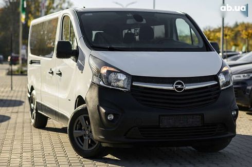 Opel Vivaro 2016 - фото 6