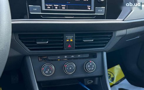 Volkswagen Jetta 2019 - фото 10