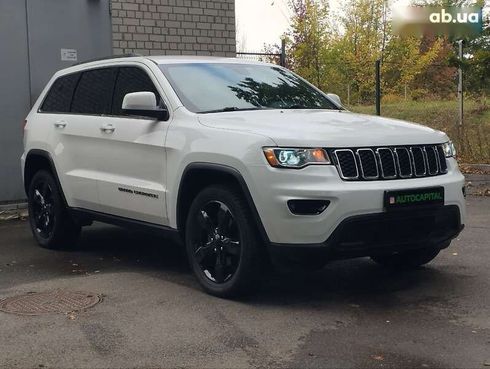 Jeep Grand Cherokee 2017 - фото 11