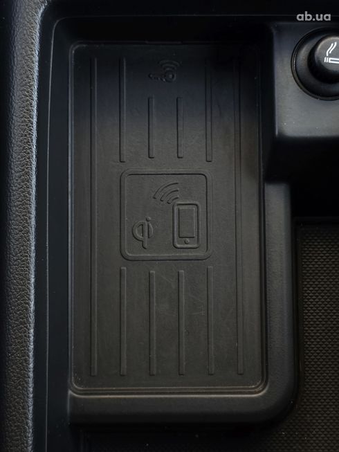 Audi A4 2016 белый - фото 8
